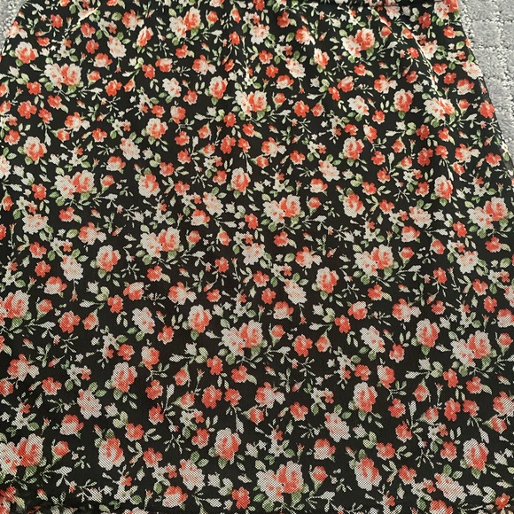 Urban Outfitters Printed Mini Skirt NWT Size S - Picture 8 of 9